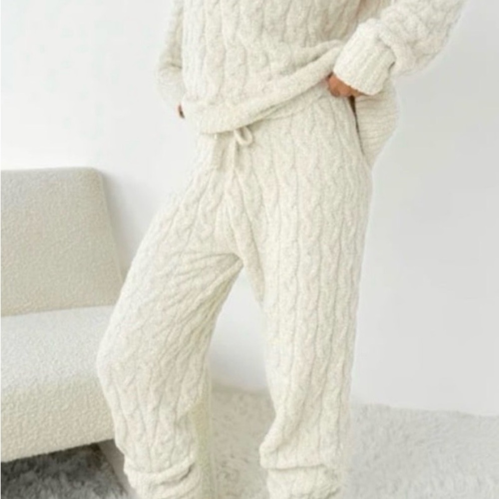 Splendid Fuzzy Pajamas Set - Size Small
